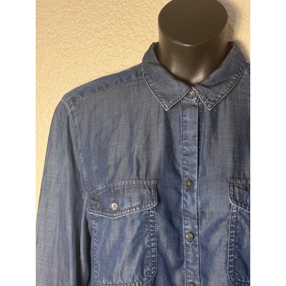 Chico's Sz 4 Lightweight Denim Button Up Shirt Blouse XXL 20/22 Tencel Lyocell - Picture 2 of 9